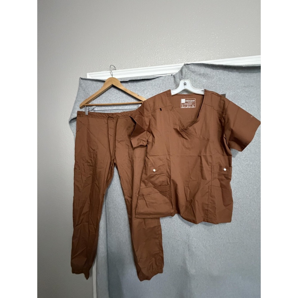 Medgear Scrub Top Pants Set Womens XL Brown Mocha Jogger Pockets Medical Uniform